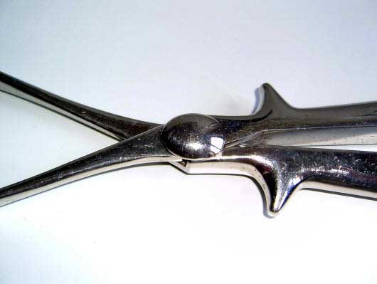 Naegelei's closing forceps 1