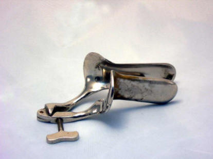 Collin's vaginal speculum asymmetrical valves 1