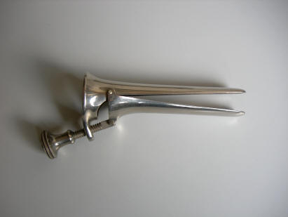 small vaginal speculum for virgin